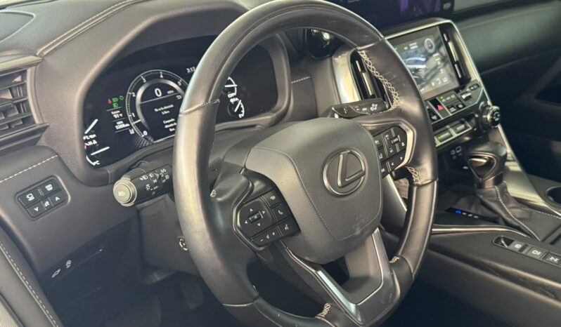 LEXUS LX600 LUXURY 2023 lleno