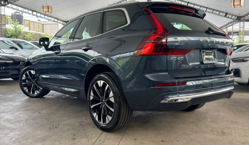 VOLVO XC60 PLUS T8 2027 lleno