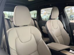 VOLVO XC60 PLUS T8 2027 lleno