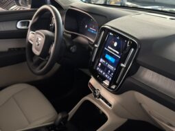 VOLVO XC40 CORE 2027 lleno