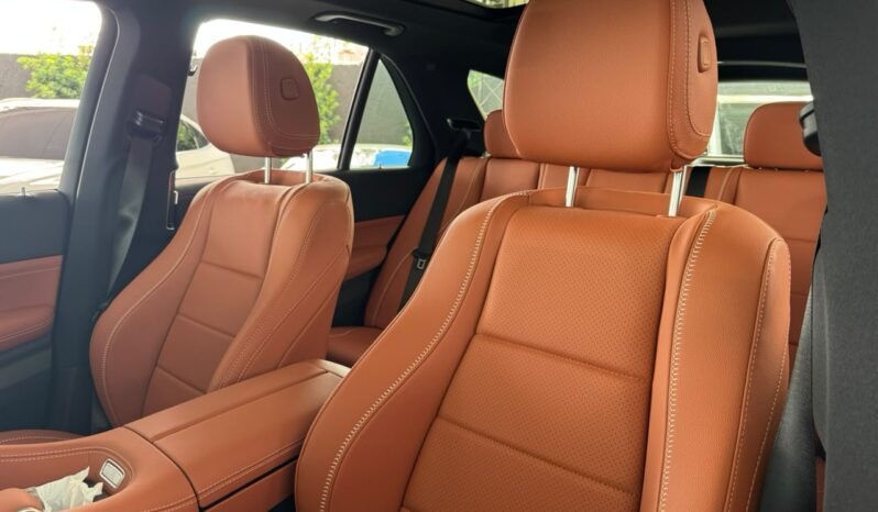 MERCEDES-BENZ CLASE GLE 450 AMG-LINE SUV 2027. lleno