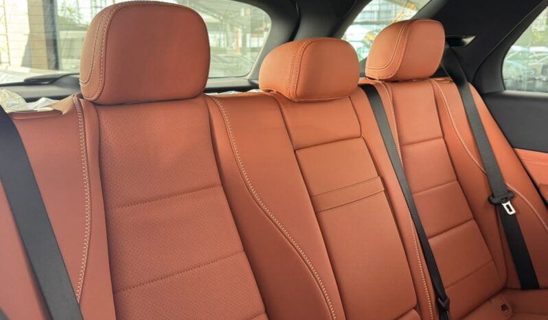 MERCEDES-BENZ CLASE GLE 450 AMG-LINE SUV 2027. lleno