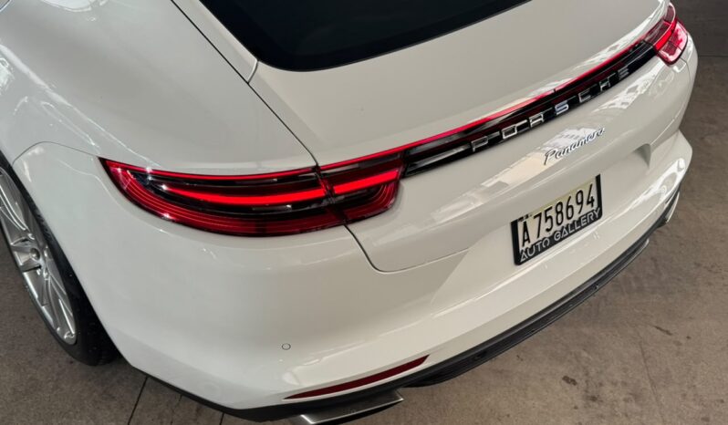 PORSCHE PANAMERA 2018 lleno