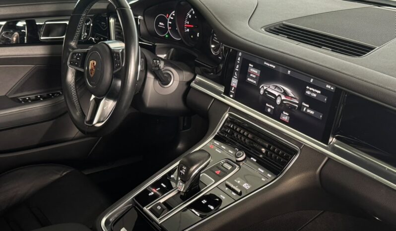 PORSCHE PANAMERA 2018 lleno