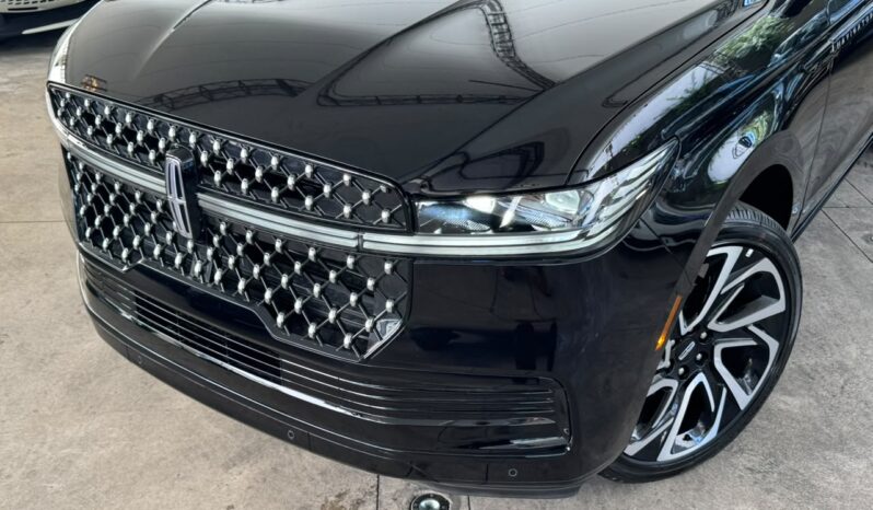 LINCOLN NAVIGATOR BLACK LABEL 2027 lleno