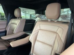 LINCOLN NAVIGATOR BLACK LABEL 2027 lleno