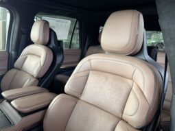 LINCOLN NAVIGATOR BLACK LABEL 2027 lleno