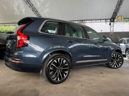 VOLVO XC90 PLUS T8 2027.