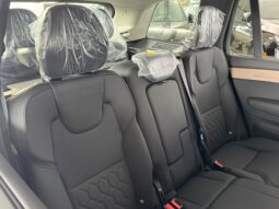 VOLVO XC90 PLUS T8 2027. lleno