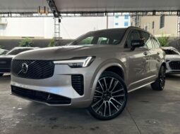 VOLVO XC90 ULTRA DARK T8 2027