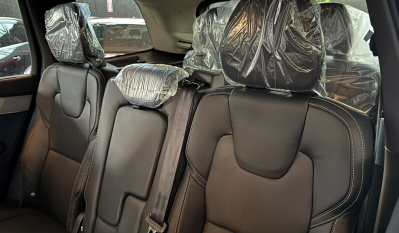 VOLVO XC90 ULTRA DARK T8 2027 lleno